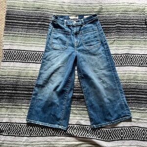 Nili Lotan Vienne Cropped Distressed Wide Leg Denim Capri Jeans/Culottes